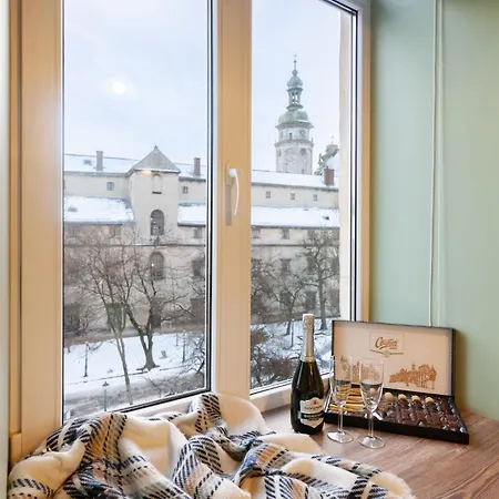 Lejlighed Alfa Halytska 9