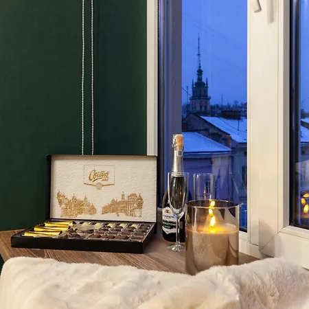 Alfa Halytska 9 إلفيف